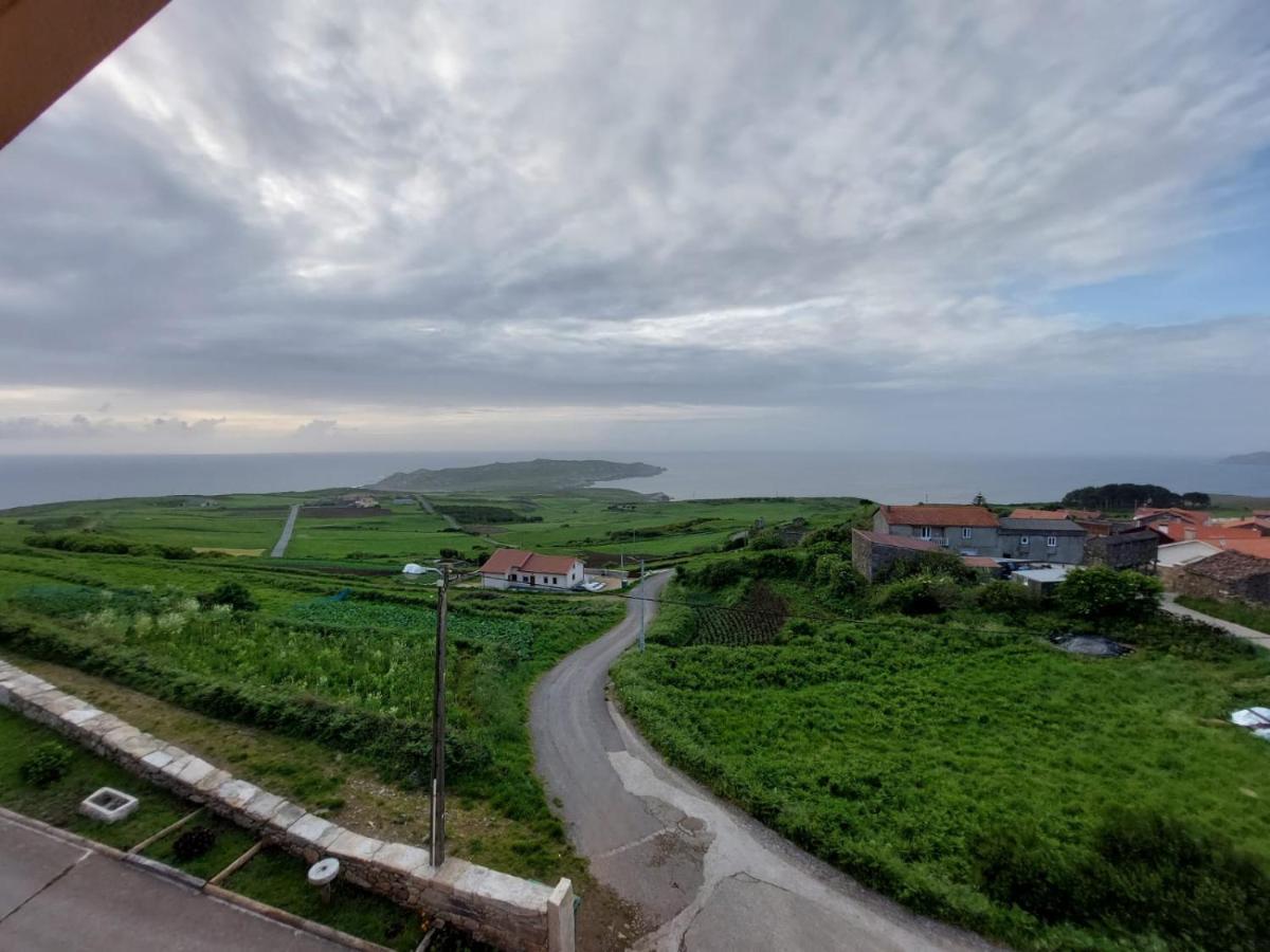 דירות מוחיה Mirador Do Faro Tourinan מראה חיצוני תמונה